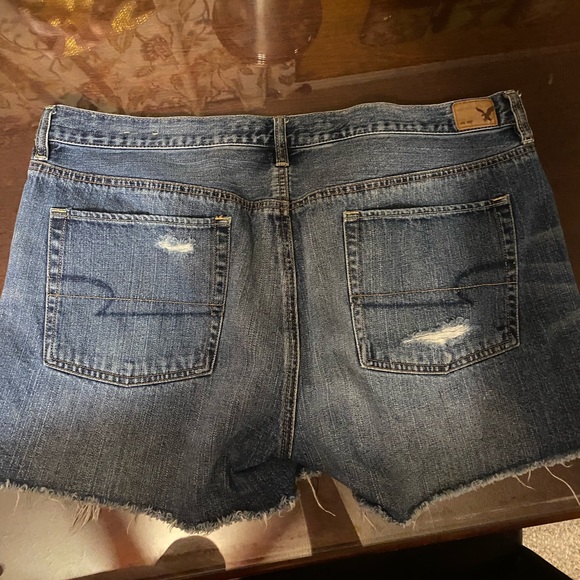American Eagle shorts - Picture 4 of 4